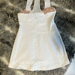 Lulu lemon take top with insert spaces